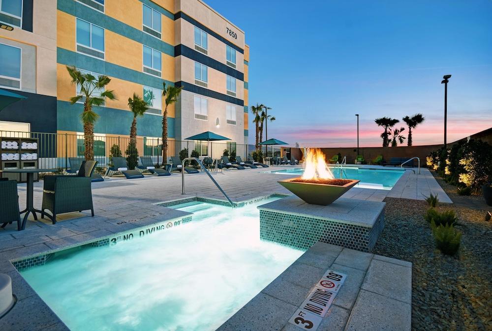Hampton Inn Las Vegas Strip South, NV photo 21