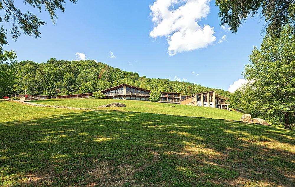 Buckhorn Lake State Resort Park photo 3