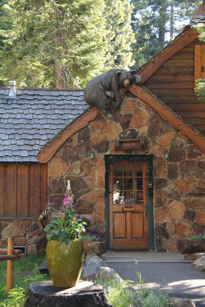The Cottage Inn photo 47