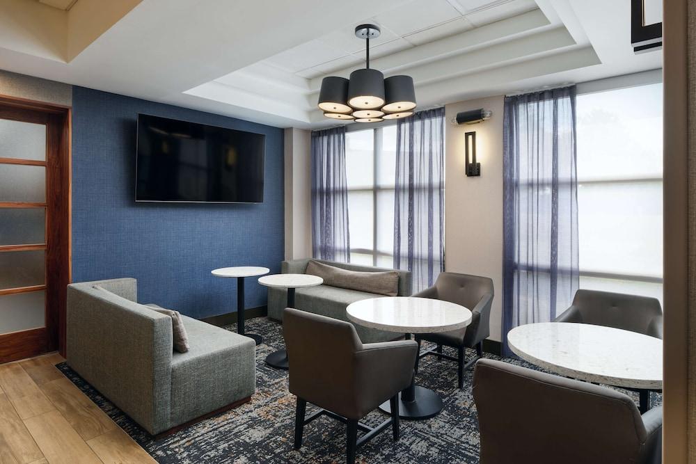 Hyatt Place Greensboro photo 7