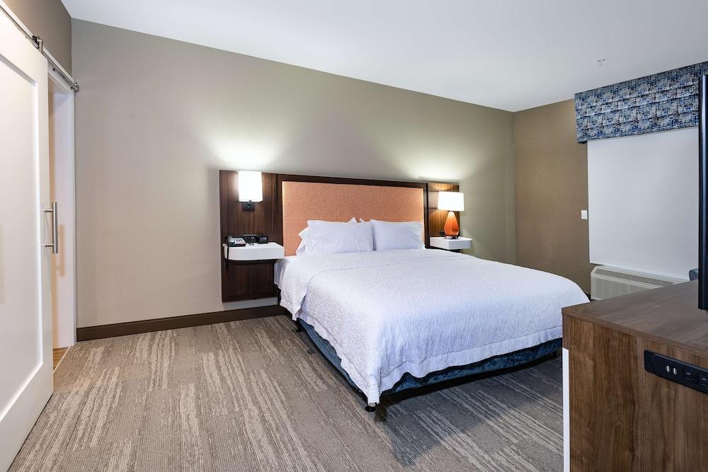 Hampton Inn & Suites Columbia Killian Road photo 60