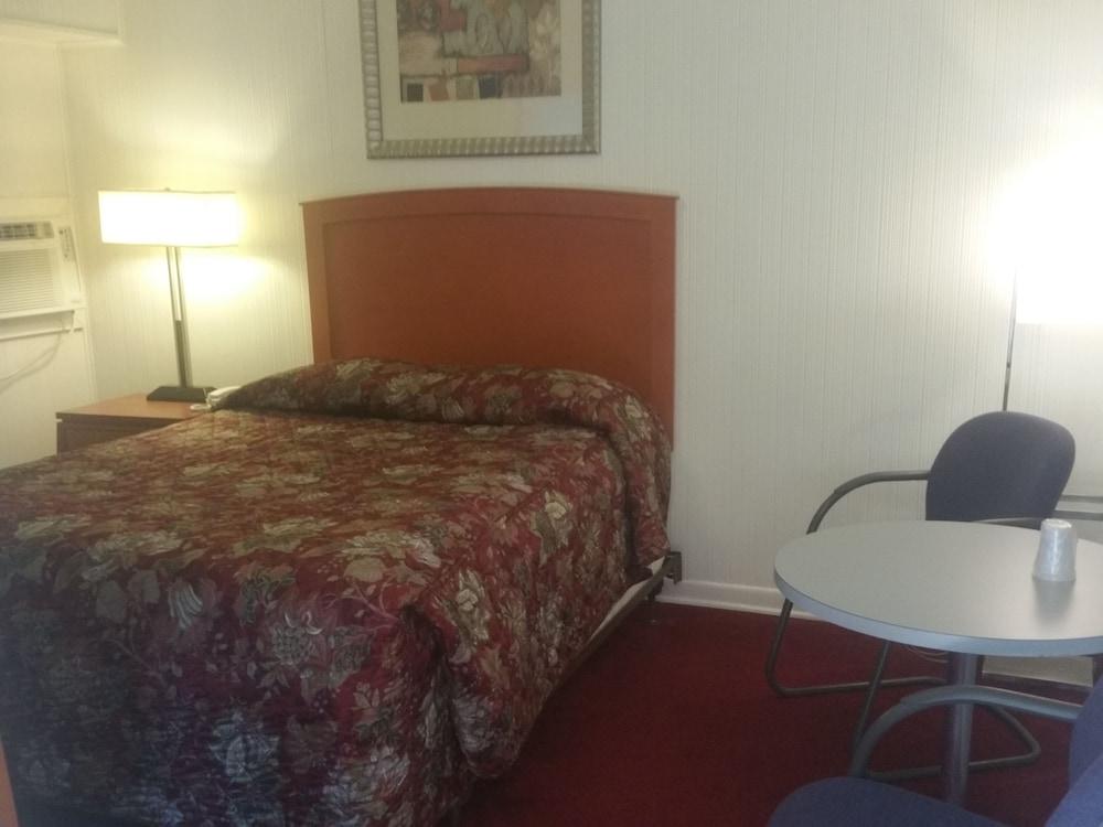 Bakers Motel Norwich photo 19