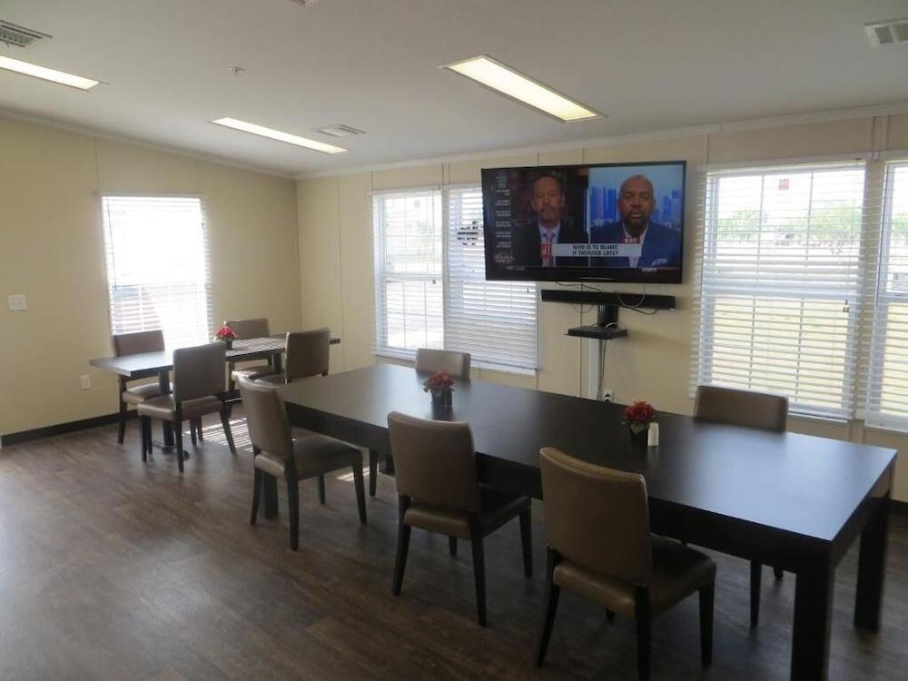 Shale Lodge photo 11