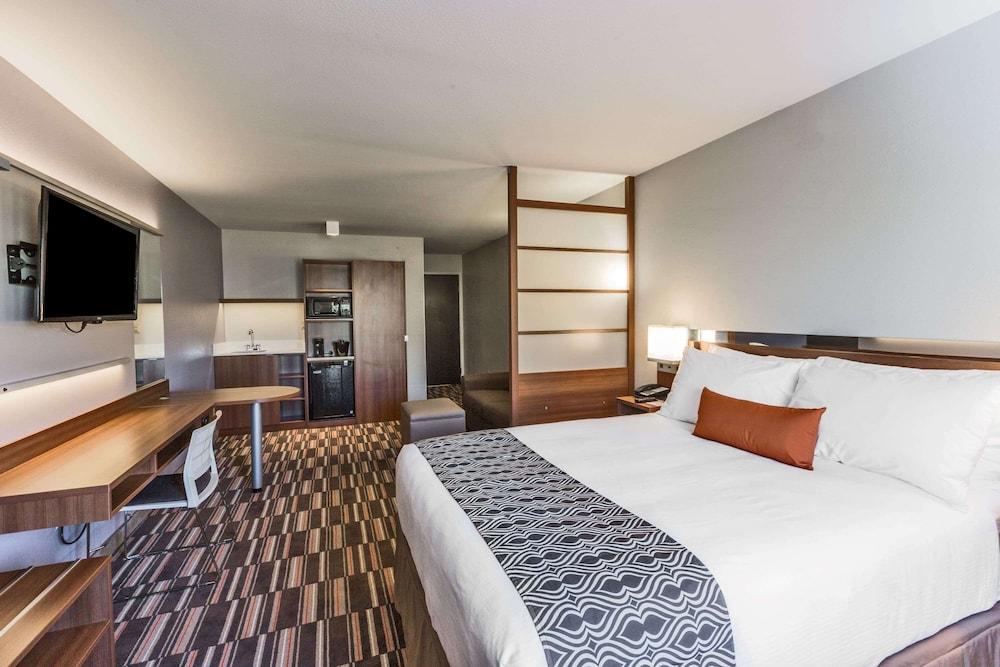 Microtel Inn & Suites By Wyndham Tioga photo 10