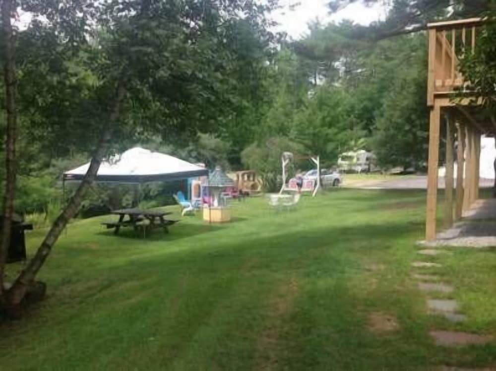 Lake Winnipesaukee Motel photo 45