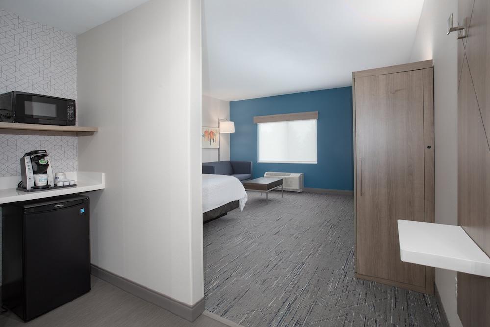 Holiday Inn Express and Suites Burley by IHG photo 26