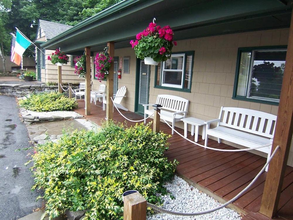 Wooden Boat Inn photo 14