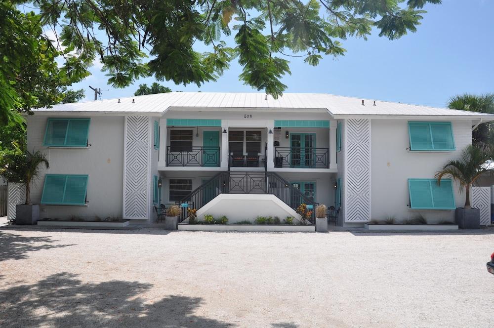 Lido Islander Inn photo 34