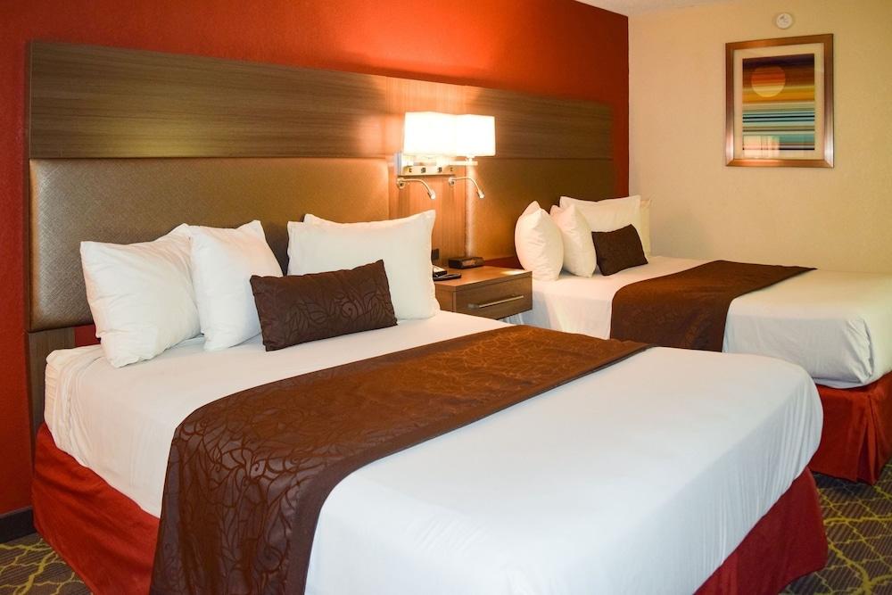 American Inn & Suites West Memphis I-40/I-55 photo 10