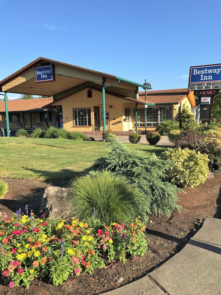 Bestway Inn photo 18