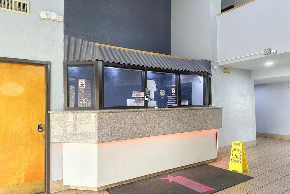 Relax Inn By Oyo Jackson MS Hwy 80/I-20 photo 10