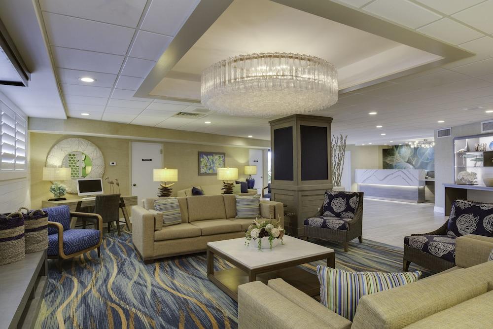 Nautilus Inn photo 61