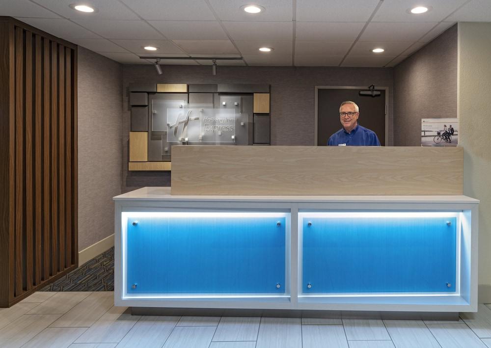 Holiday Inn Express Hotel & Suites Cedar Park by IHG photo 27