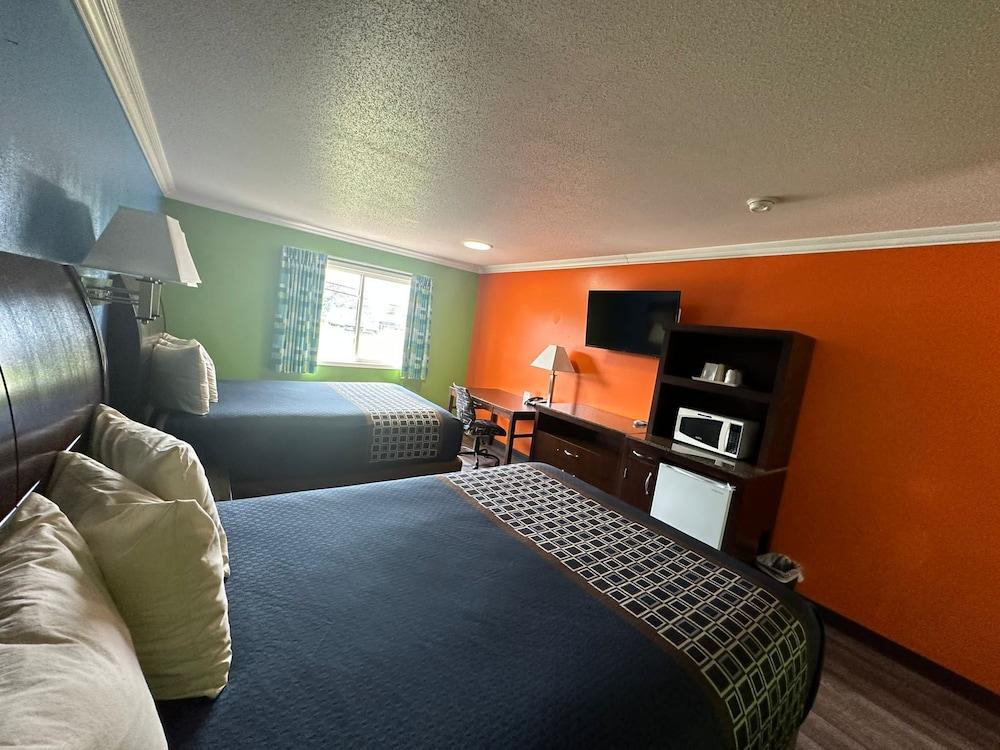Amber Inn Motel Le Mars photo 43