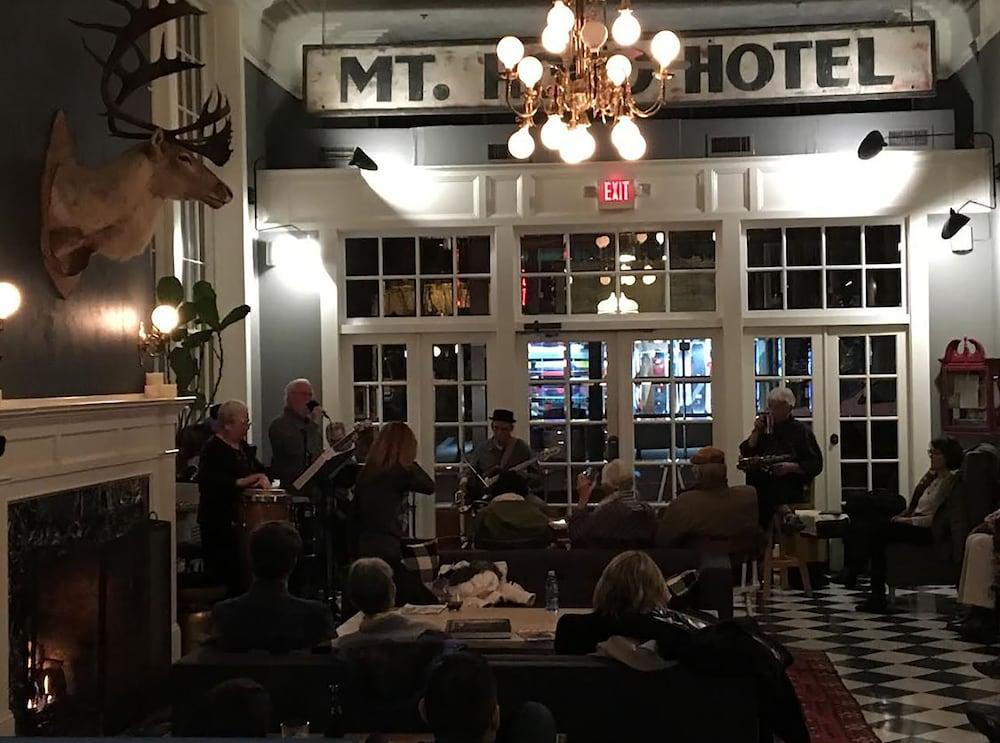 Hood River Hotel photo 43
