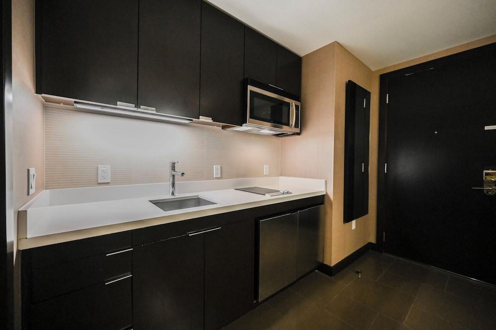StripViewSuites at Vdara photo 48