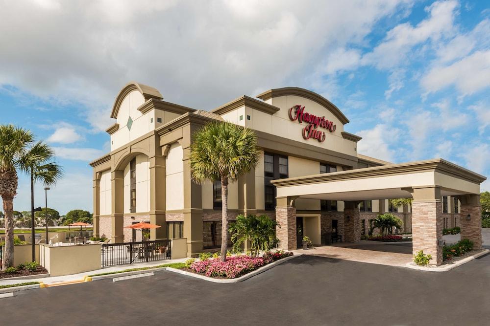 Hampton Inn Bonita Springs/Naples-North photo 36