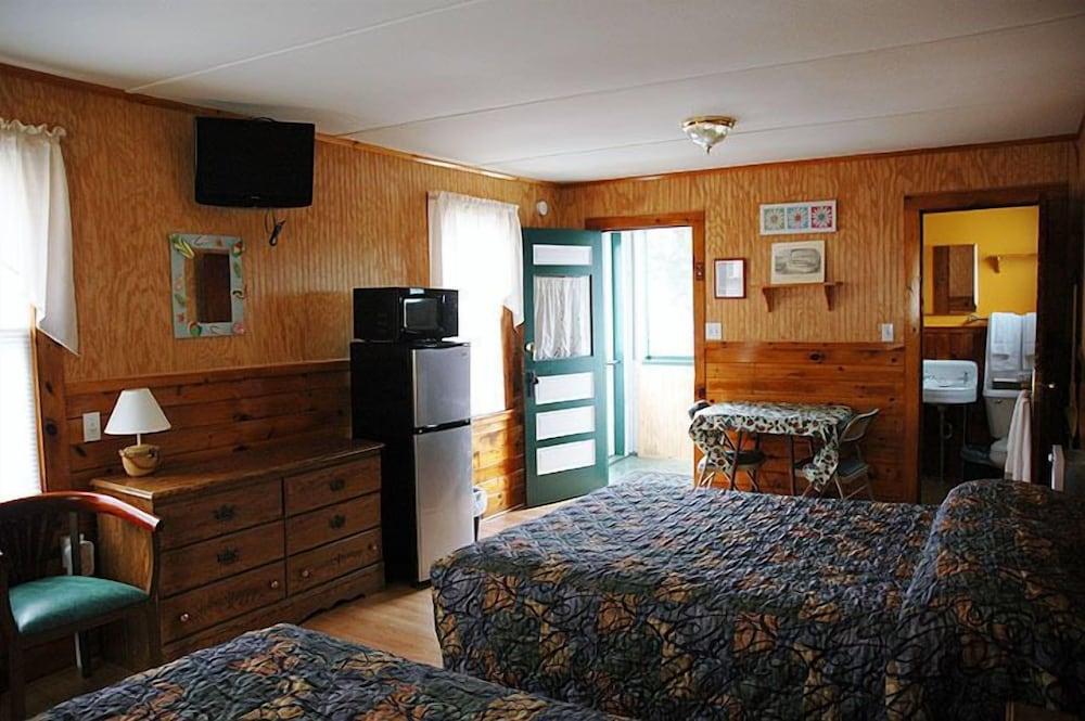 Channel Watefront Cottages photo 22