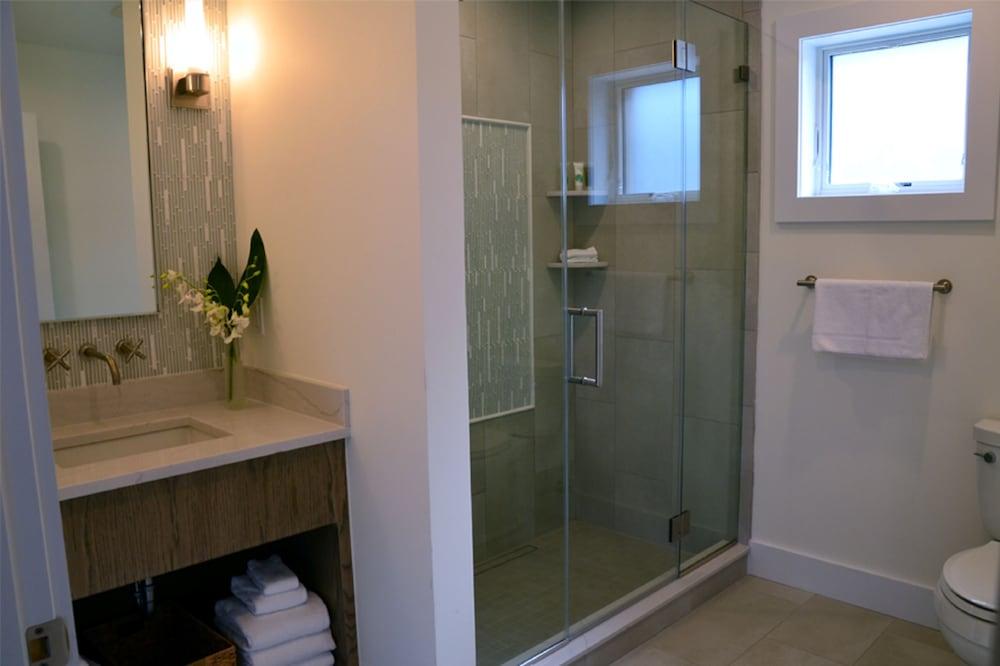 The Hampton Maid photo 29