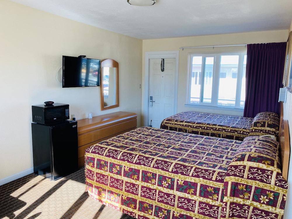 A1A Super Inn photo 4