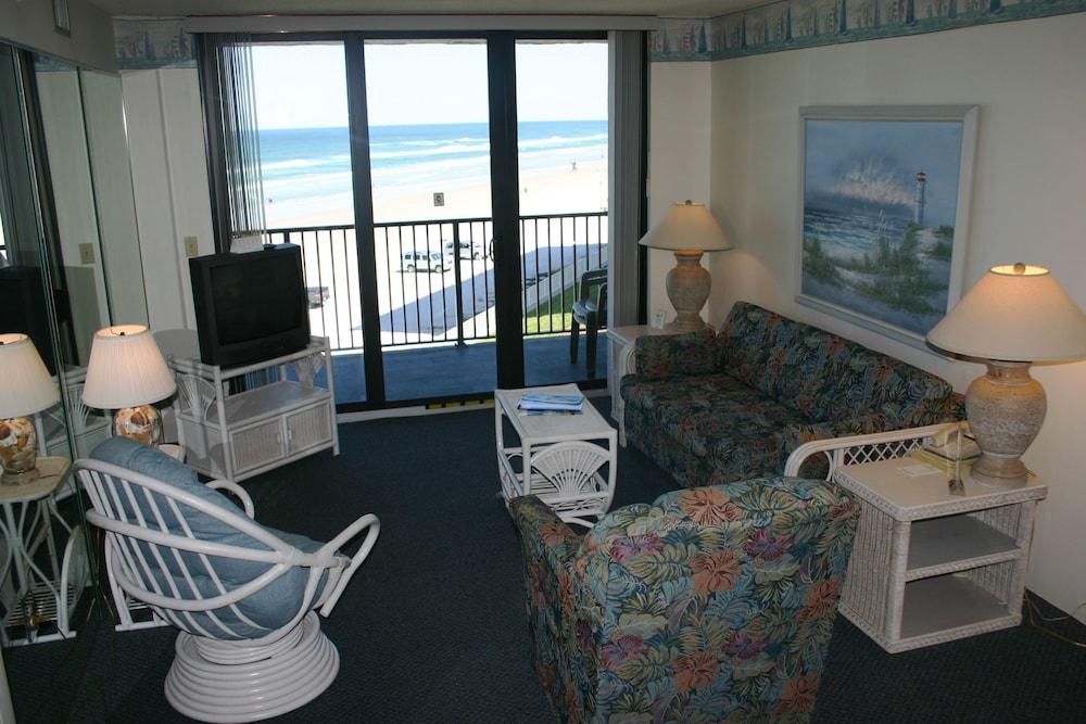 Ocean Trillium Suites photo 5
