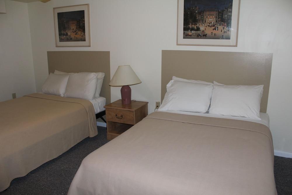 Condor Motel photo 10
