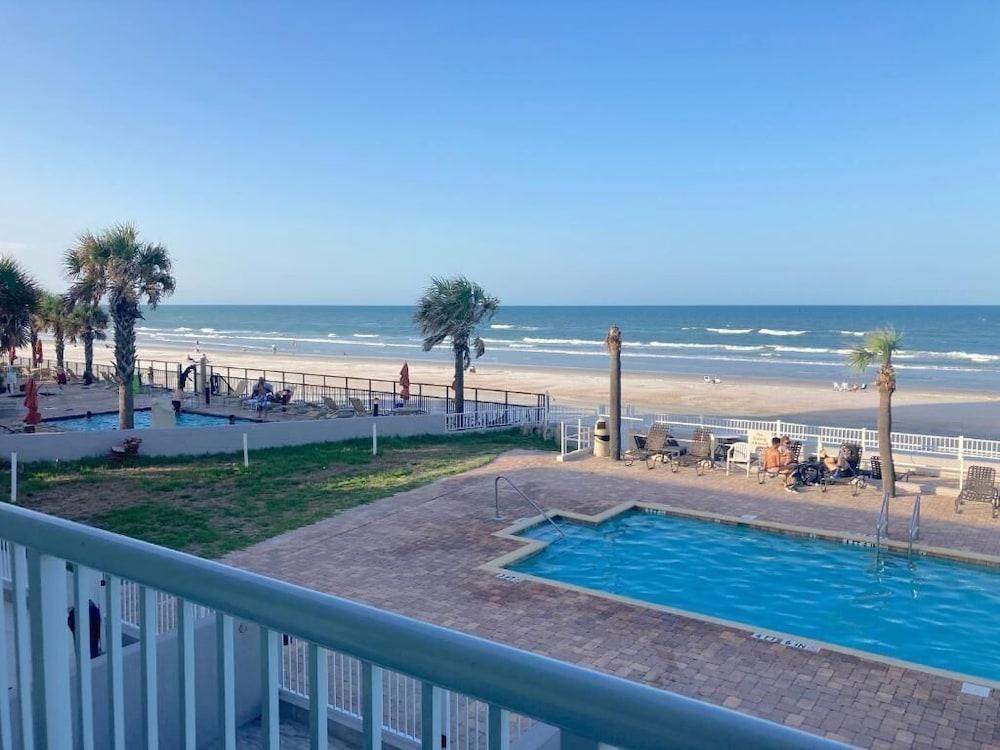 The Beach House Inn photo 5