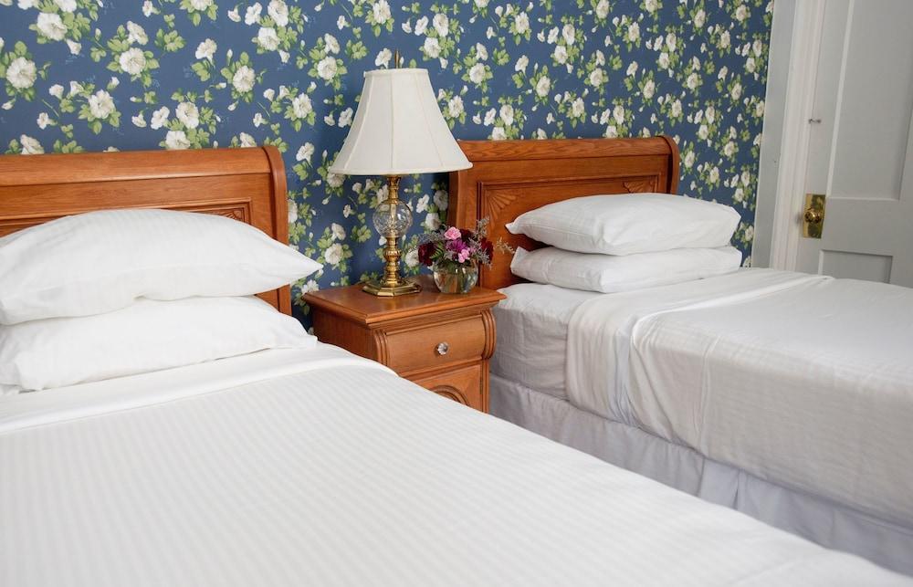Athenaeum Hotel photo 11