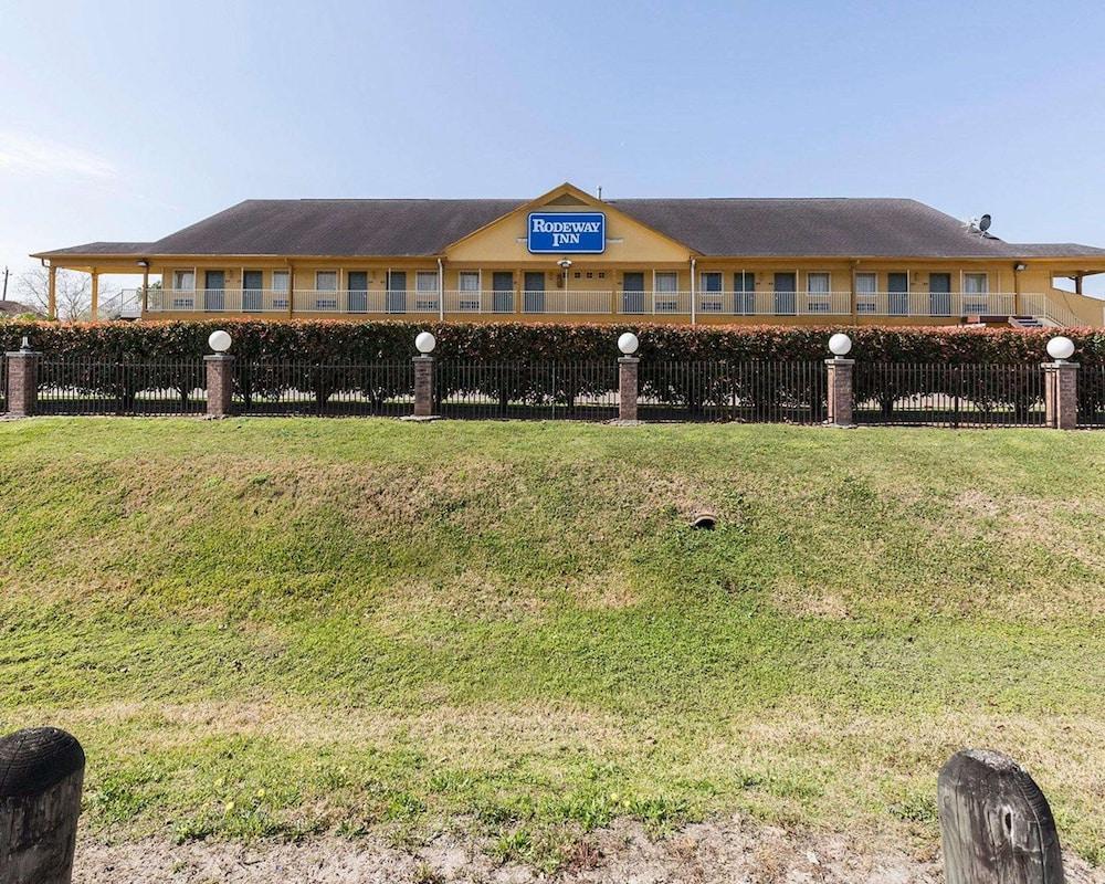 Rodeway Inn South Houston photo 25