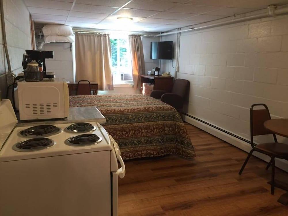 The Towne Motel photo 31