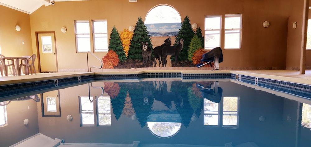 Gray Wolf Lodge photo 18