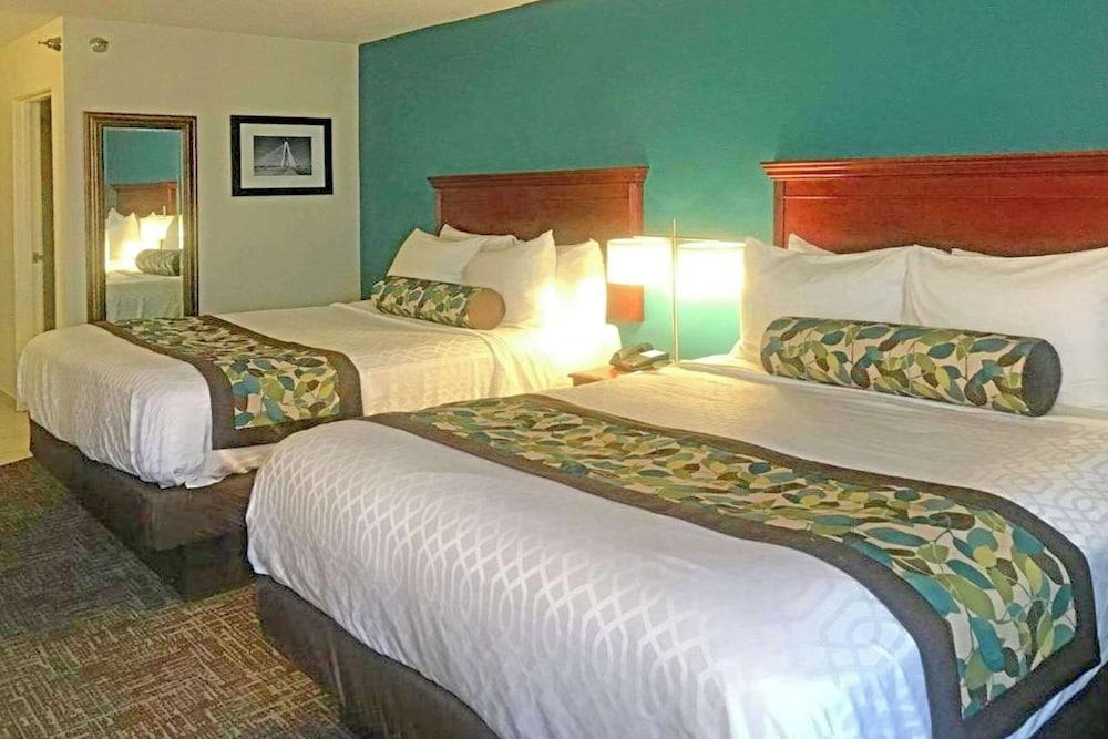 Comfort Inn & Suites O'Fallon - St. Louis Area photo 10
