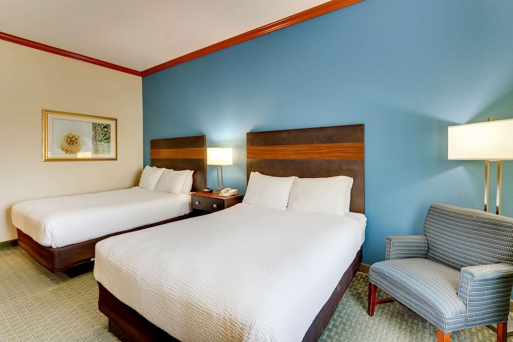 Comfort Inn & Suites Waco Woodway photo 3