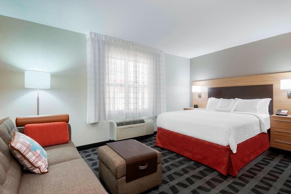 TownePlace Suites by Marriott Savannah Midtown photo 9