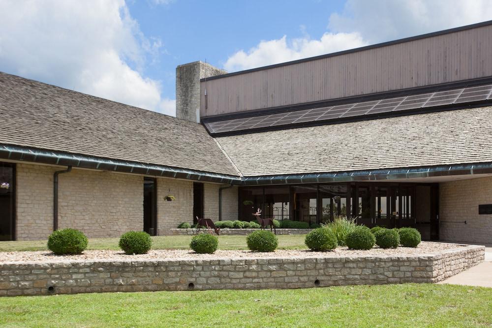 Deer Creek Lodge & Conference Center photo 46