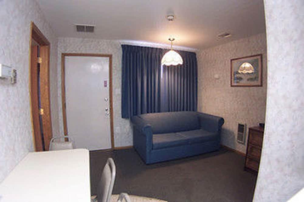 Sea Spray Motel photo 10