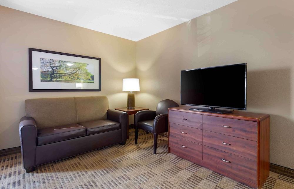 Extended Stay America Suites Houston Westchase Westheimer photo 15
