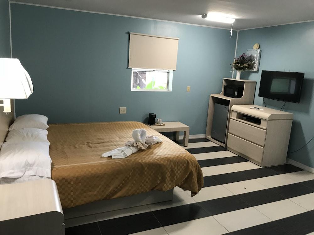 Apollo Inn Motel photo 27