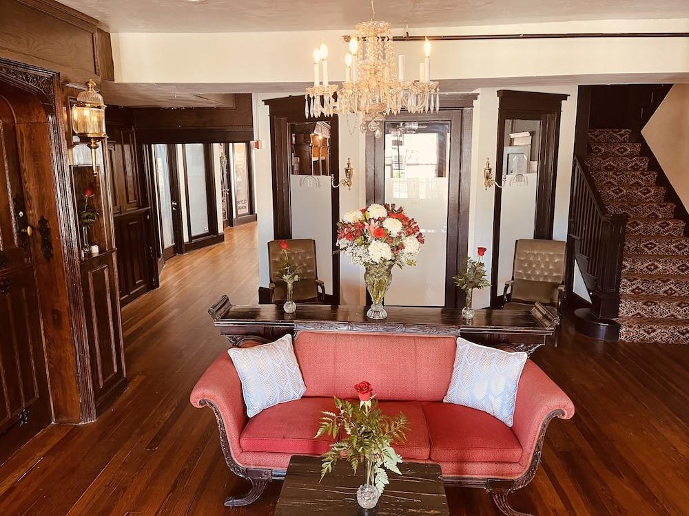 The DeLand Hotel photo 54