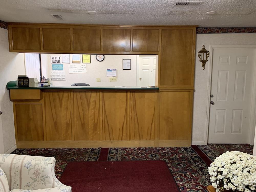Budget Inn Ardmore photo 5