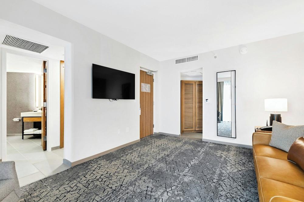 Sheraton Chapel Hill Hotel photo 50