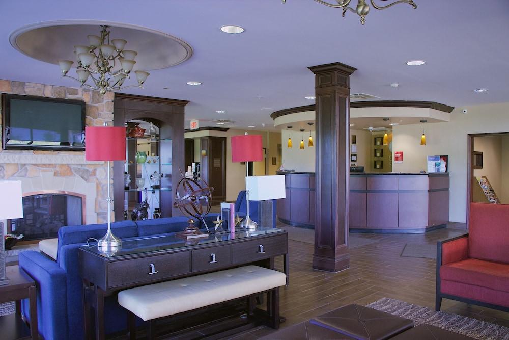 Comfort Suites Edinboro photo 7