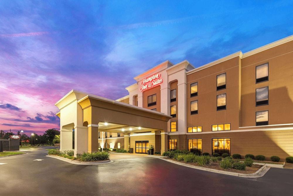 Hampton Inn & Suites Savannah-Airport photo 31