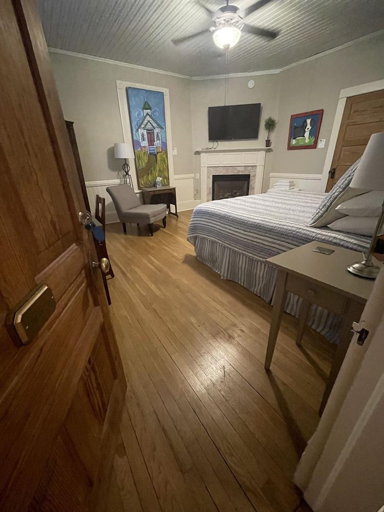 The Rosemary House photo 4
