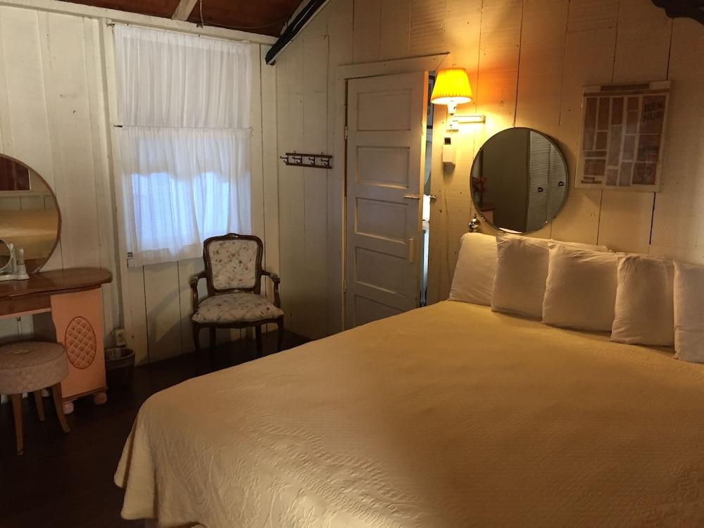 Seacrest Inn photo 16