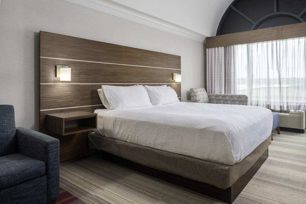 Holiday Inn Express & Suites Macon - I-475 By IHG photo 9