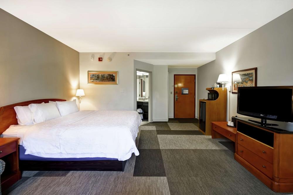 Comfort Inn & Suites Mt. Holly - Westampton photo 70