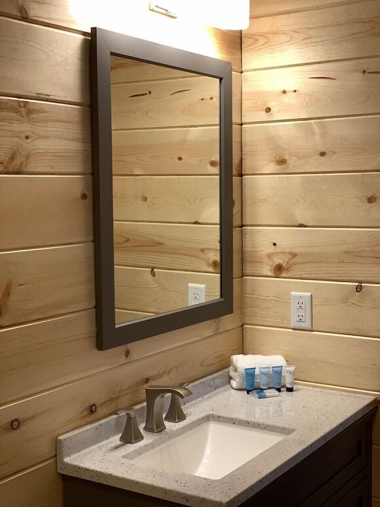 406 Lodge photo 31