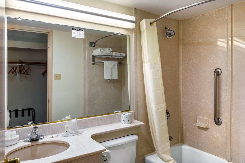 Quality Inn Tyler - Lindale photo 18