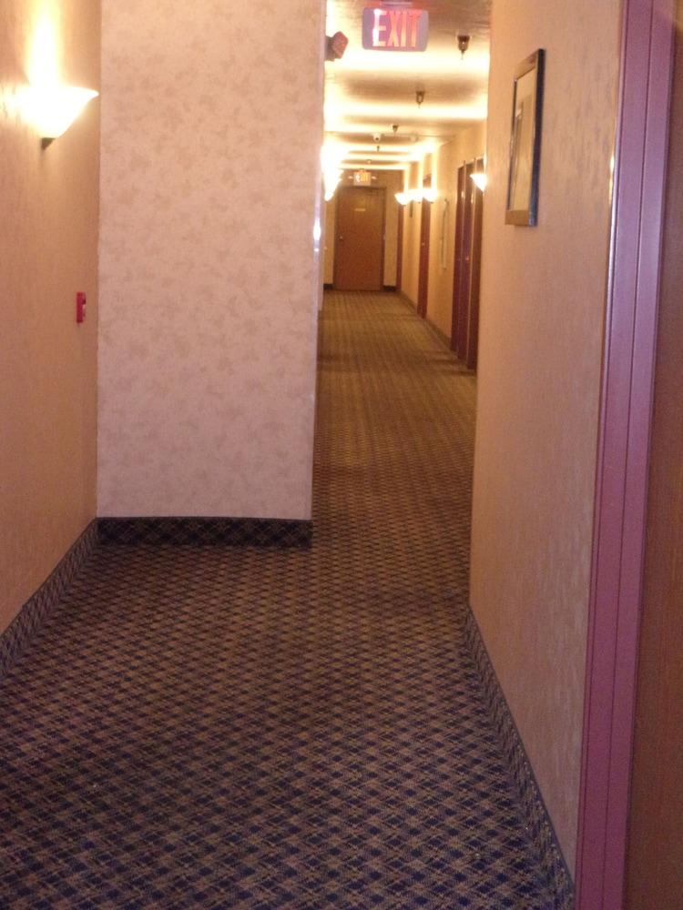 Econo Lodge Kent - Akron West photo 48